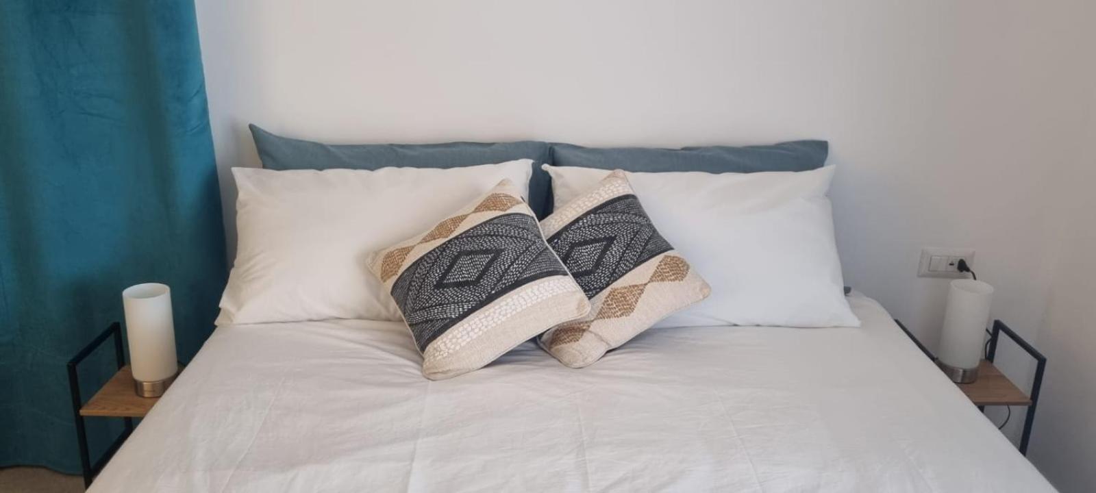 Anthias Rooms Affittacamere Porto San Paolo  Kültér fotó